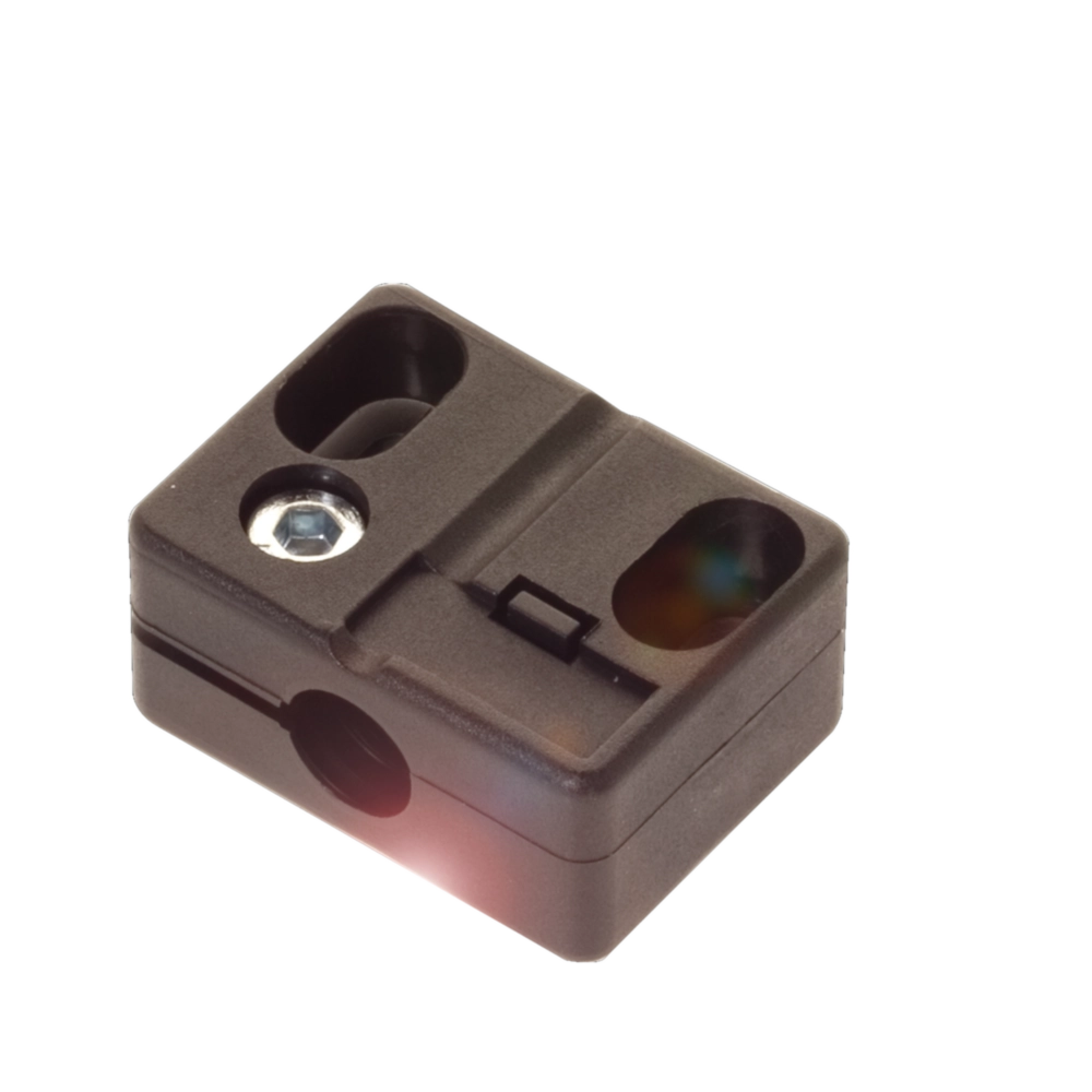 Universal brackets